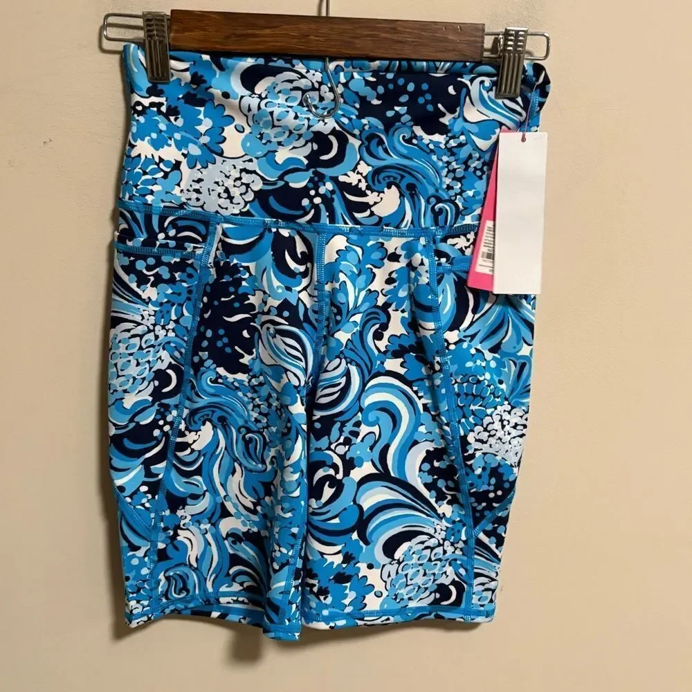 NWT Lilly Pulitzer South Beach High Rise Short Resort White Mermazing Size Small